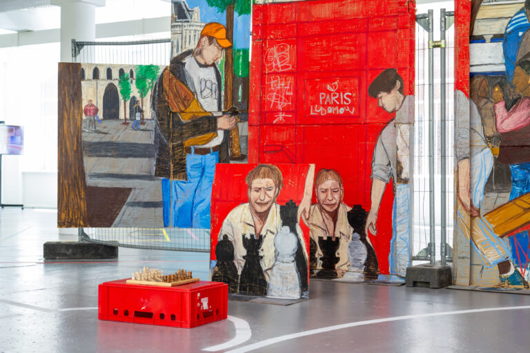 foto van de tentoonstelling out of office/still here in den haag