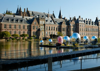foto van blow up jubilee in de hofvijfer